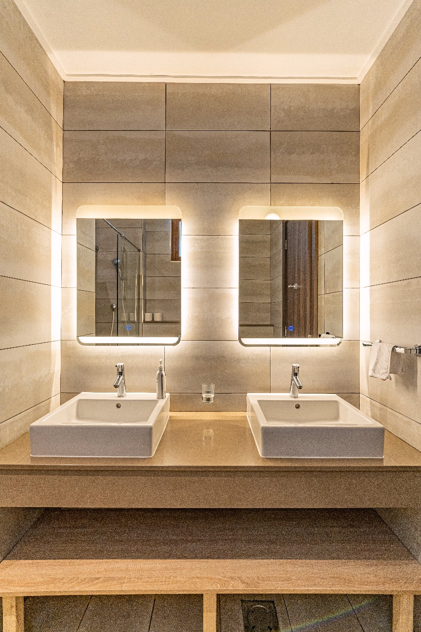 Beautifully furnished 2-bedroom unit for rent