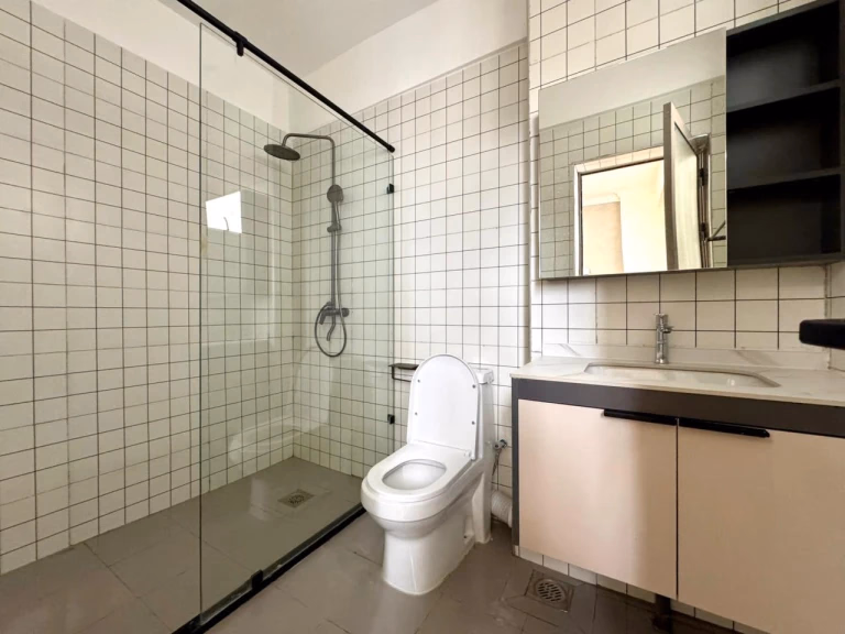 Comfy Residency Four Bedroom Apartment For Rent