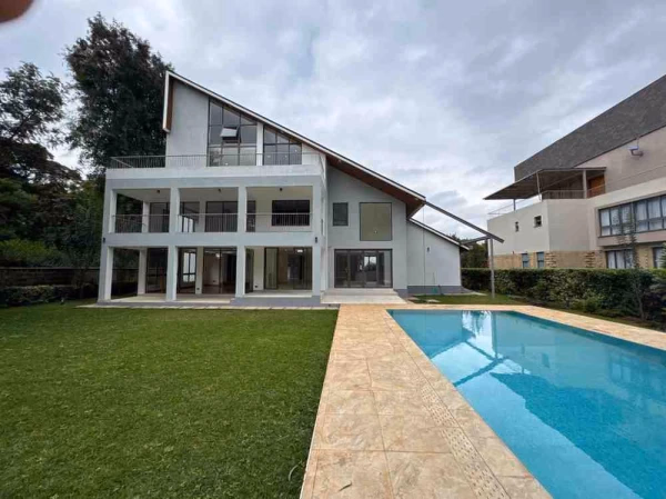 Exquisite 4-Bedroom Villa for Sale in Karen