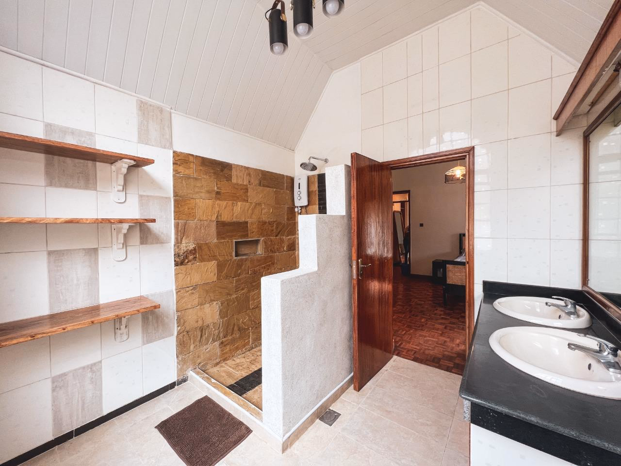 Stylish furnished 2-bedroom apartment for Rent in Kileleshwa