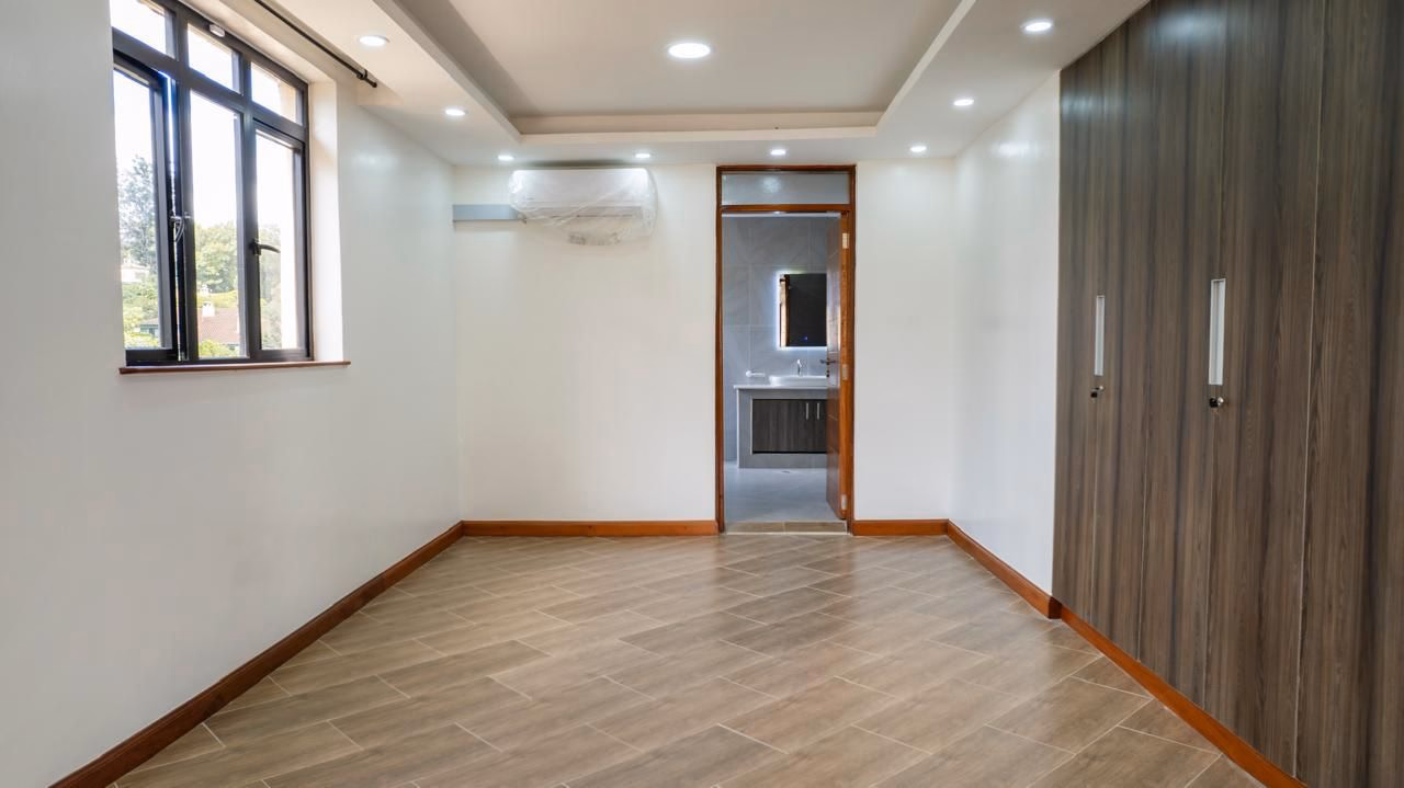 5-bedroom villa for Rent in Kyuna