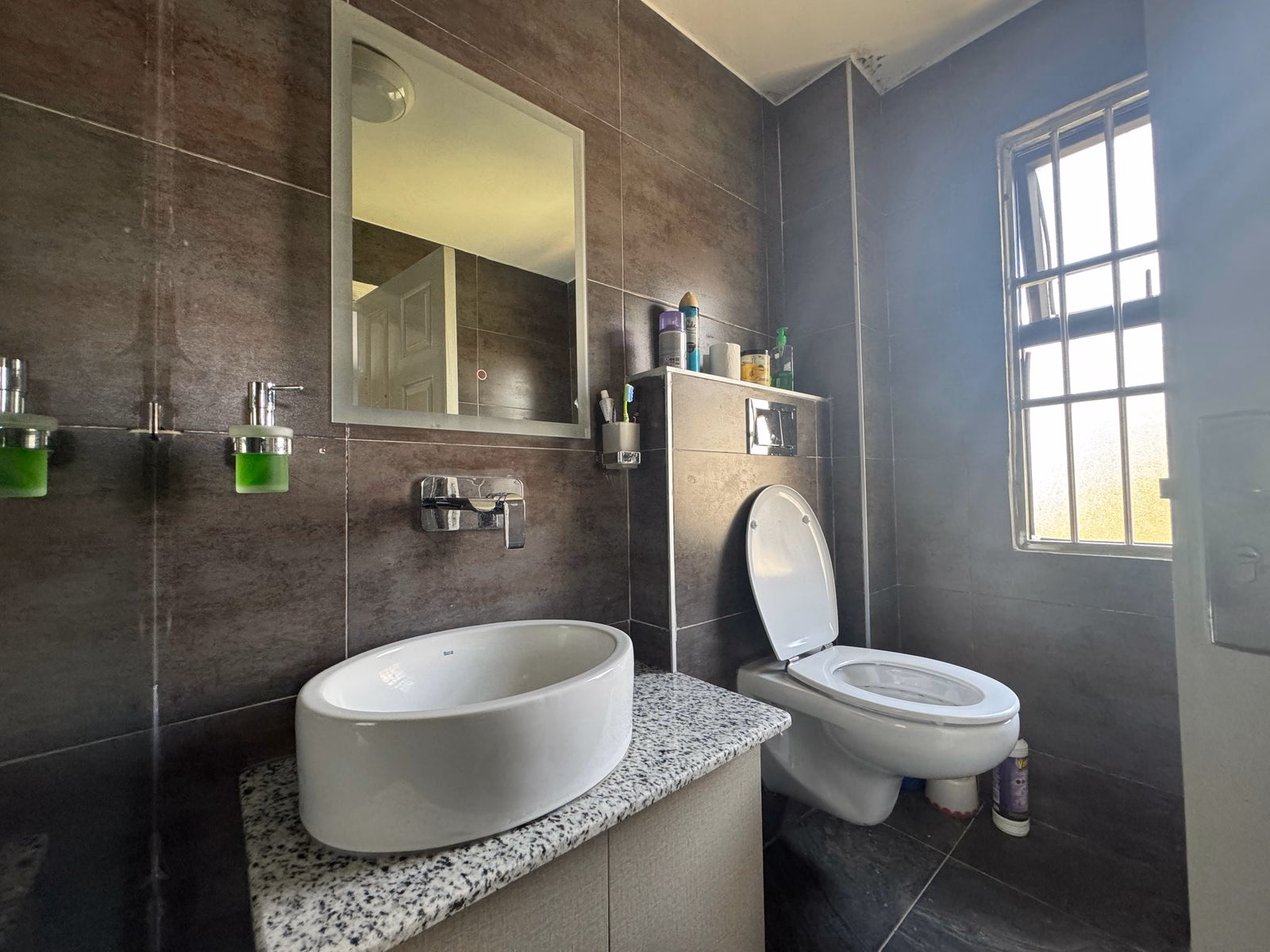 3-bedroom apartment for sale in Embakasi