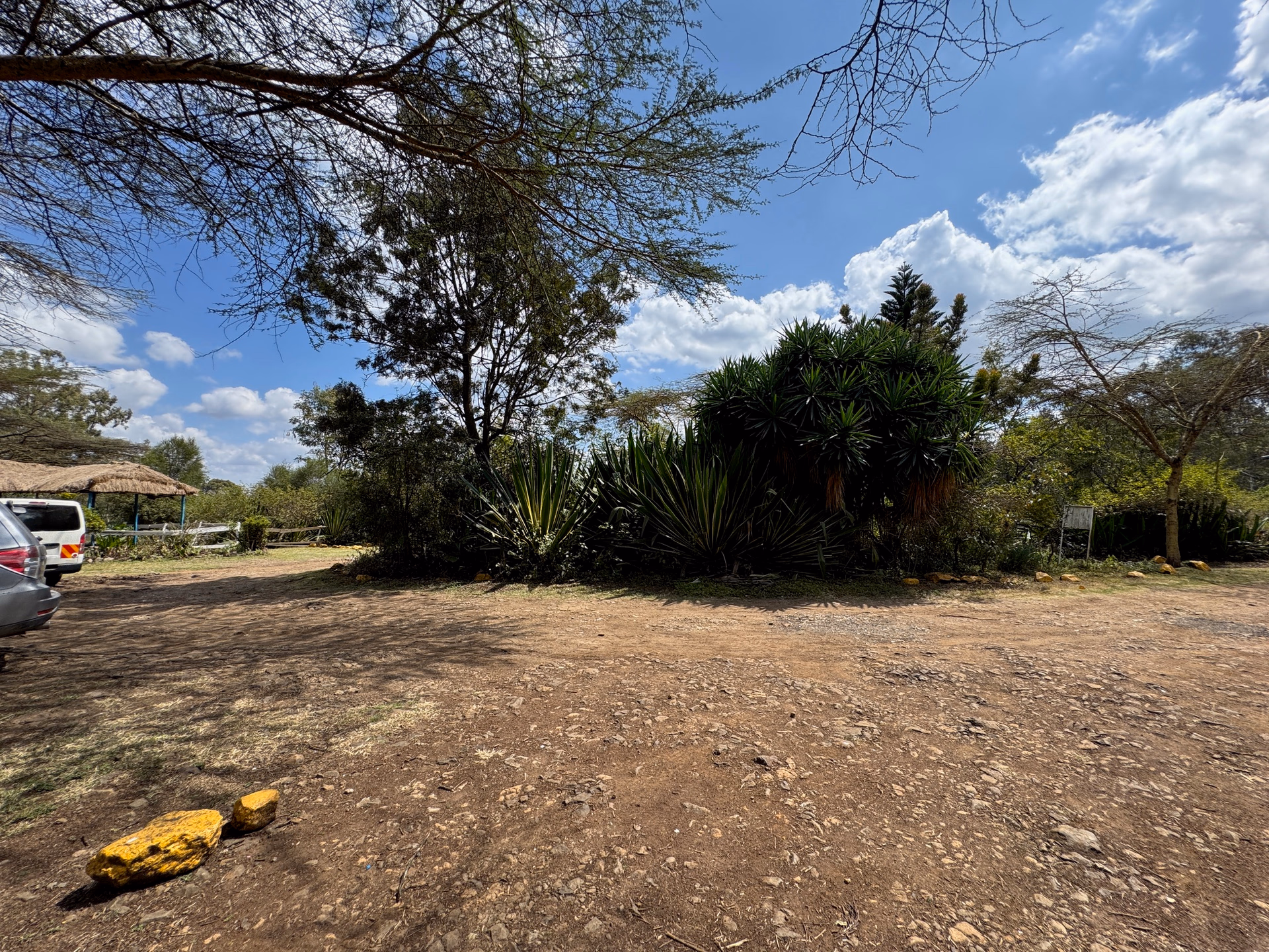 1 acre for sale in Karen Hardy
