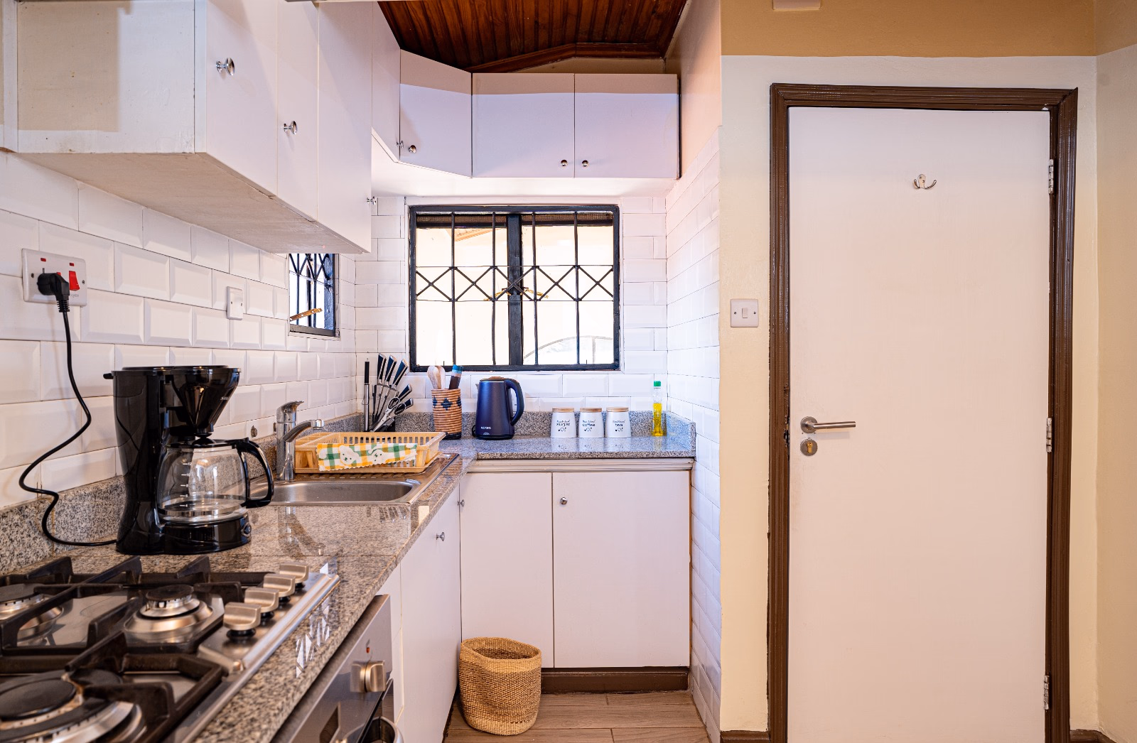 Furnished apartment for Rent in Brookside