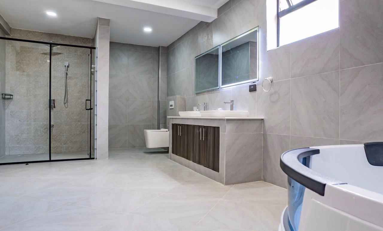 5-bedroom villa for Rent in Kyuna