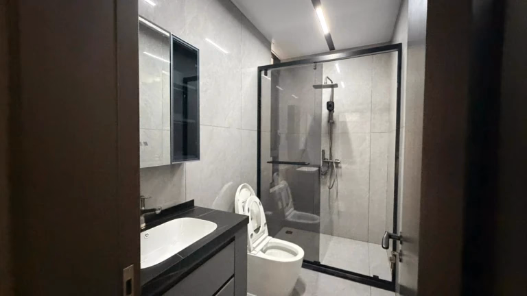 Exquisite five-bedroom villas for sale
