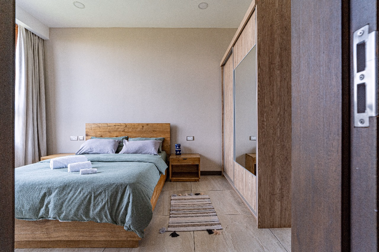 Beautifully furnished 2-bedroom unit for rent