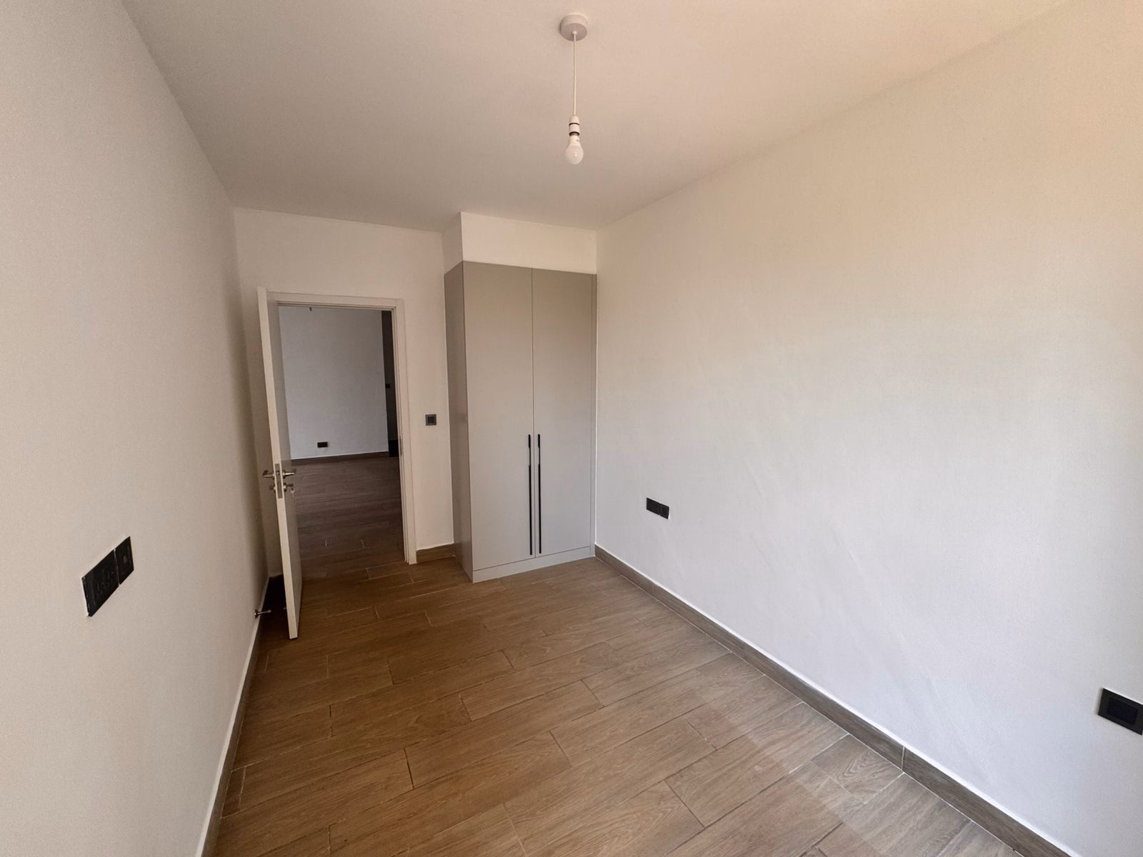 Three Bedroom For Rent In Riverside