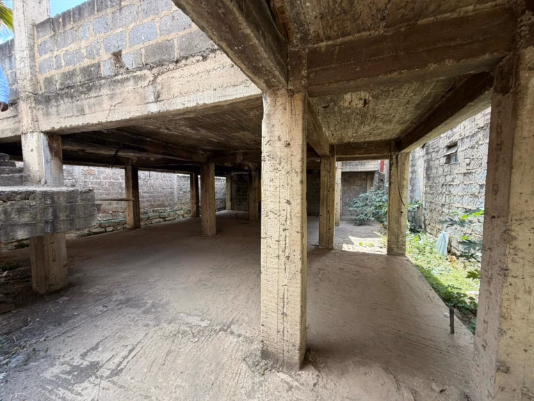 50 by 100 plot for sale on Fedha Estate