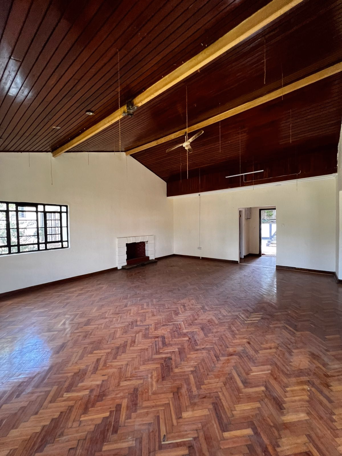 Commercial Property available for Rent