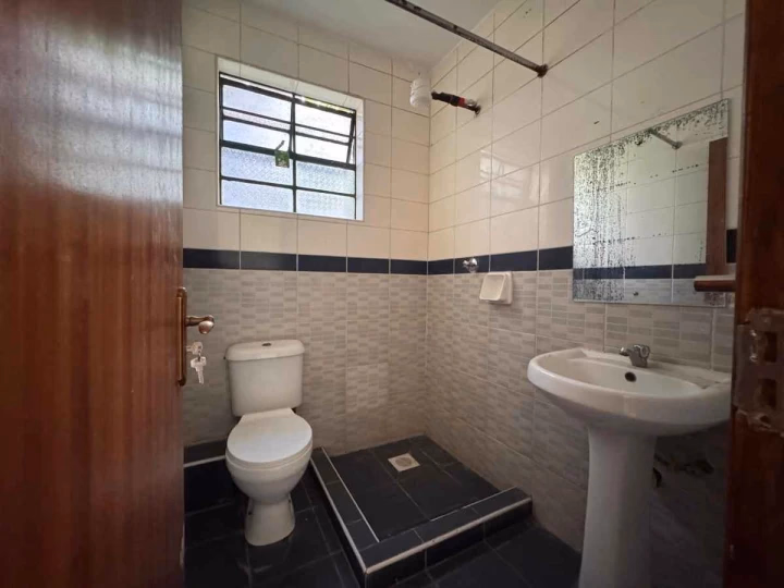 Three-bedroom apartment for sale in Athi River