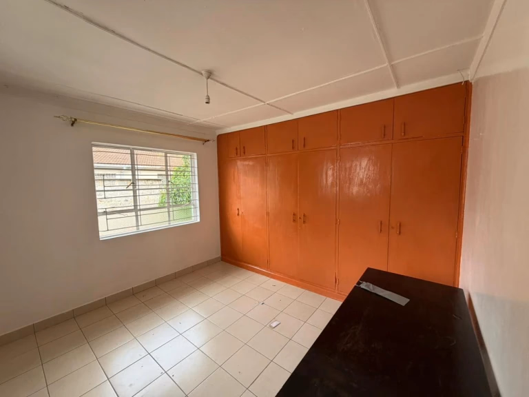 Four-bedroom maisonette for sale in South C