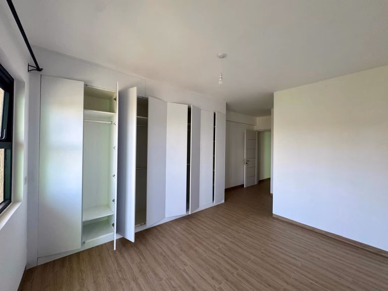 Three Bedroom For Rent In Lavington