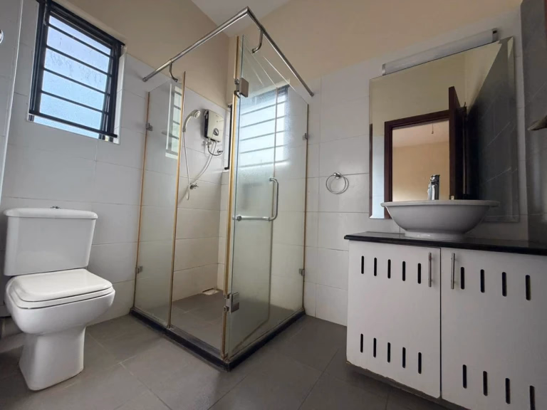 Three-bedroom for Sale in Westlands