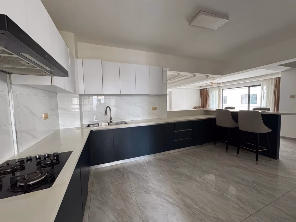Four-bedroom for sale in Kilimani