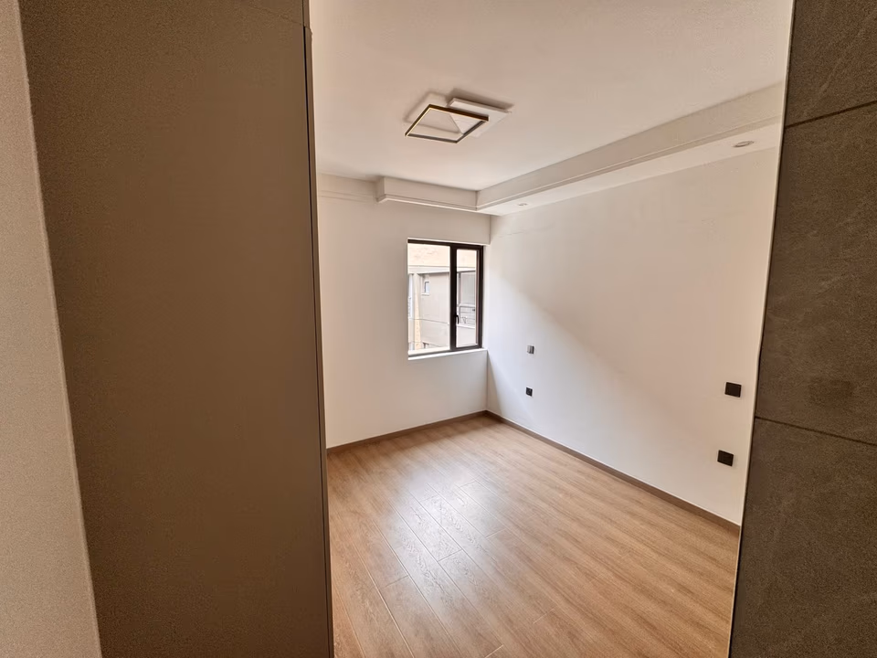 3 Bedroom Apartment For Sale In Riverside