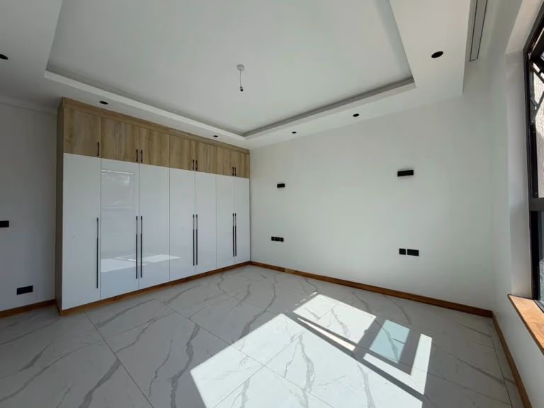 Two-bedroom apartment for sale on Peponi Road