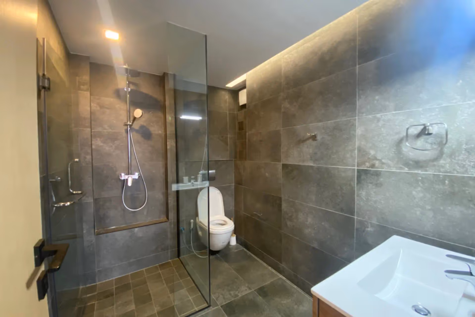 Fully furnished 3 bedroom luxury apartment in Kilimani