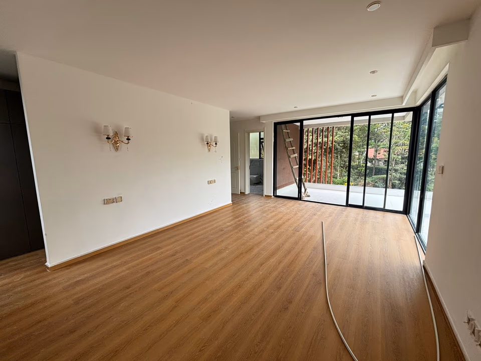 5 Bed villas for sale in Lavington
