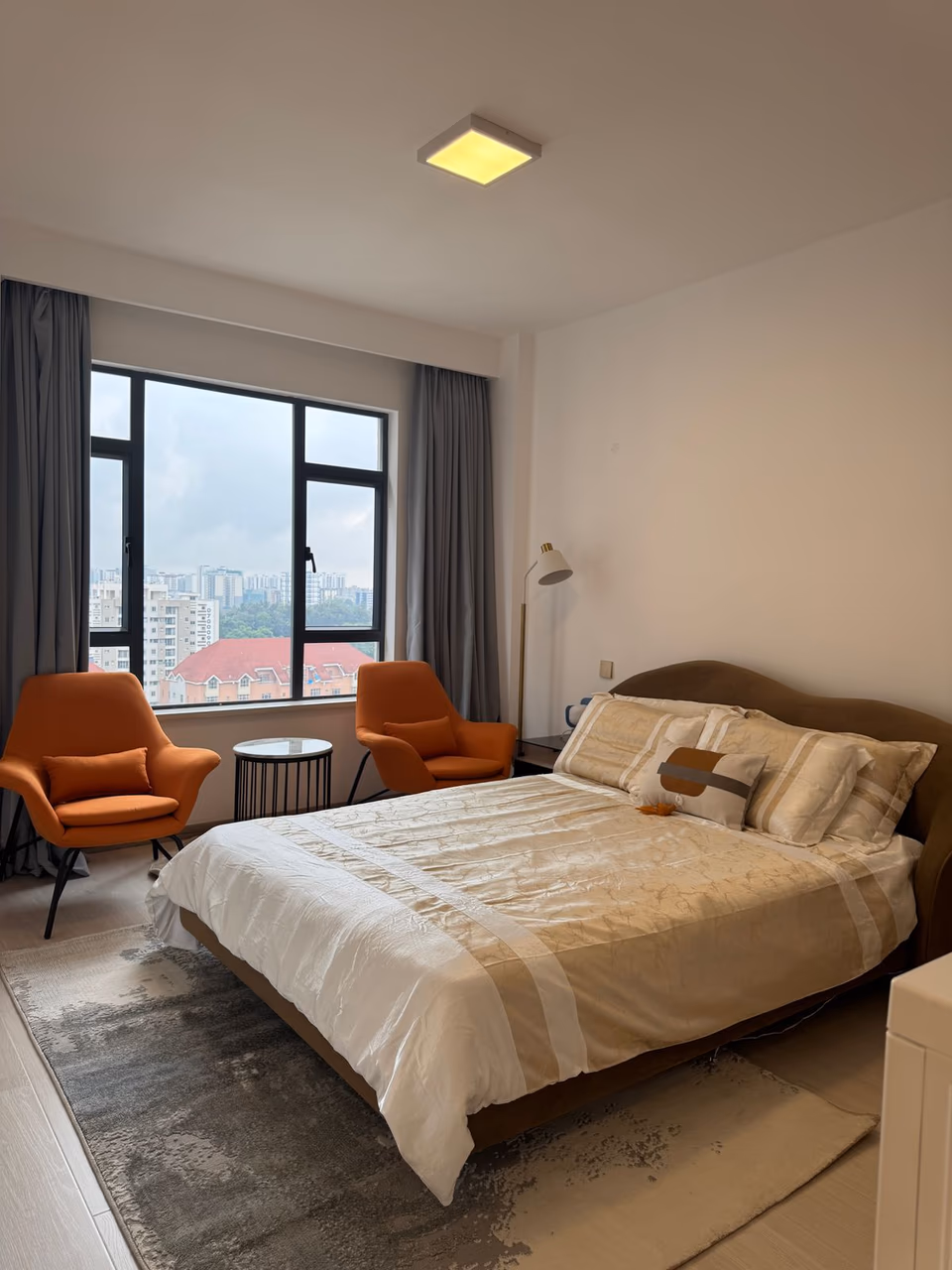 Fully furnished 4 bedroom apartment