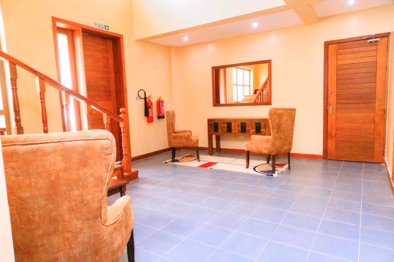 Six-bedroom villa for Sale in Nanyuki