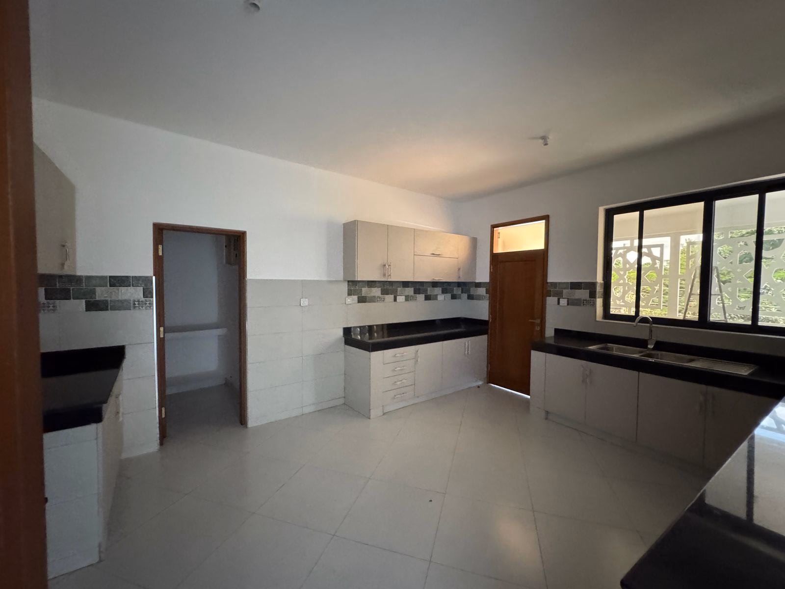 Jumeriah Palms Apartments