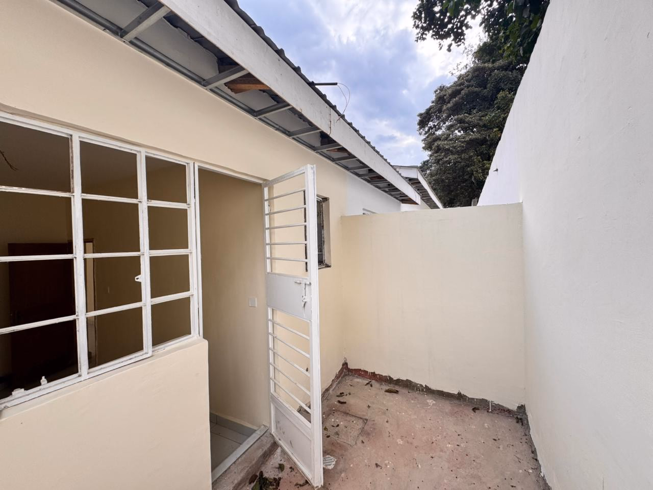 One Bedroom House For Rent In Lavington