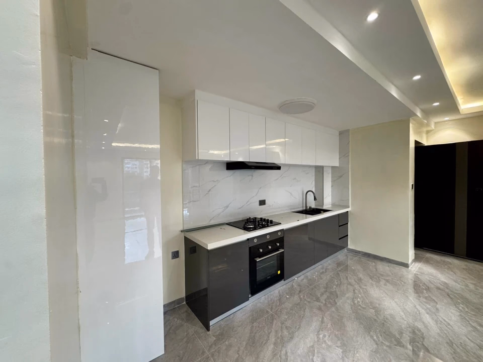 Diamond Ivy Two Bedroom Apartment For Rent