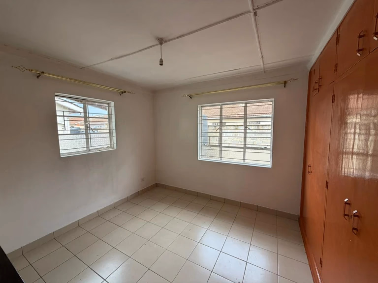 Four-bedroom maisonette for sale in South C