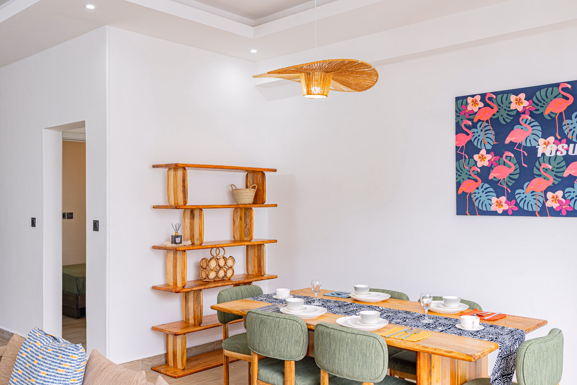 Riverside Square Residence - Three bedroom + DSQ